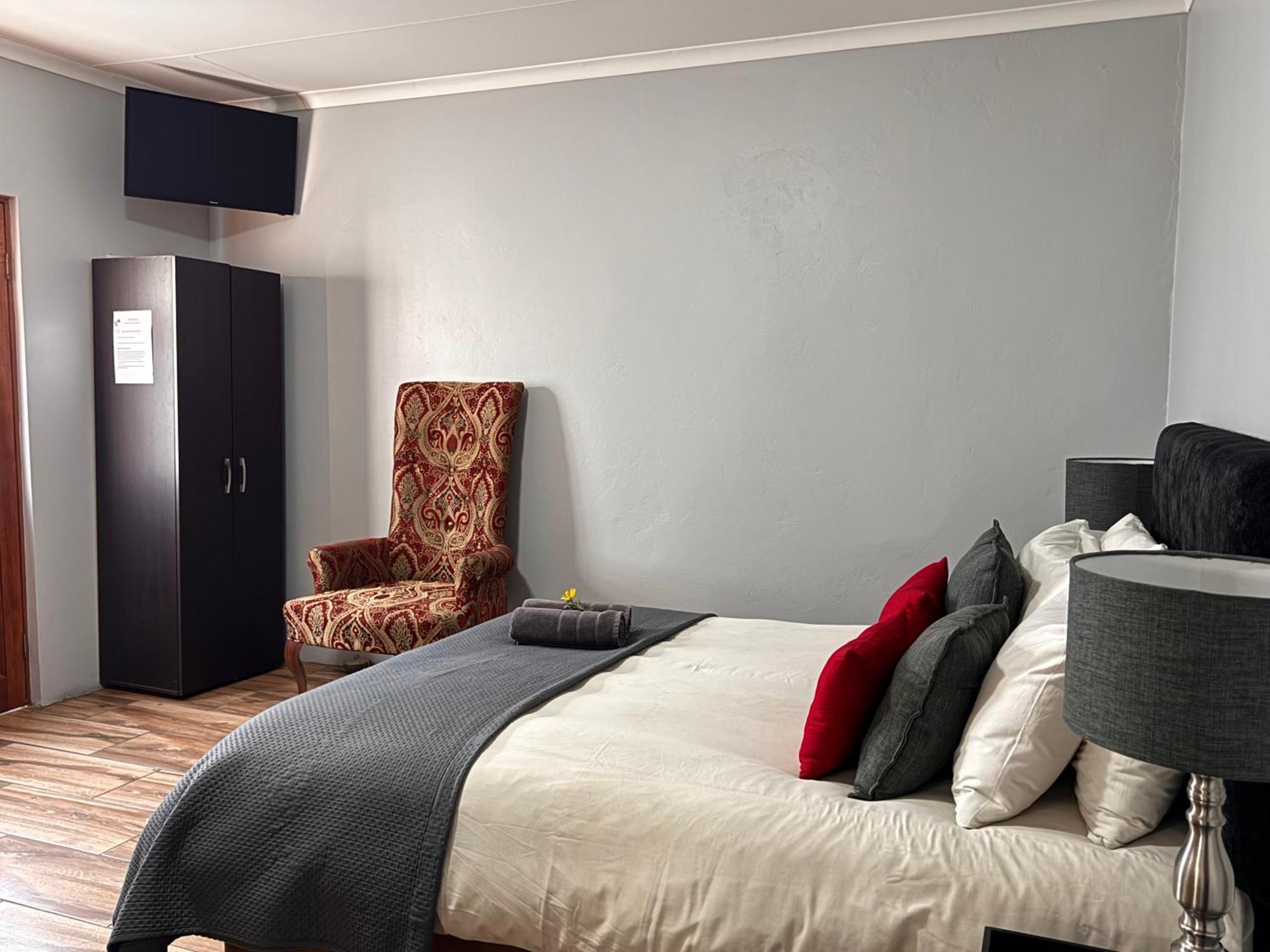 The Palms Venue & Accommodation Крэдок Экстерьер фото